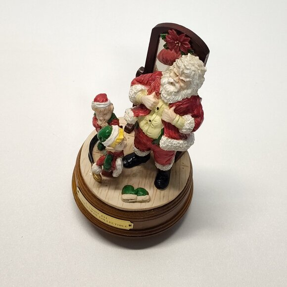House Of Lloyd "A Tight Fit" Christmas Collectible Wind-Up Musical Santa See Vid - Picture 7 of 9